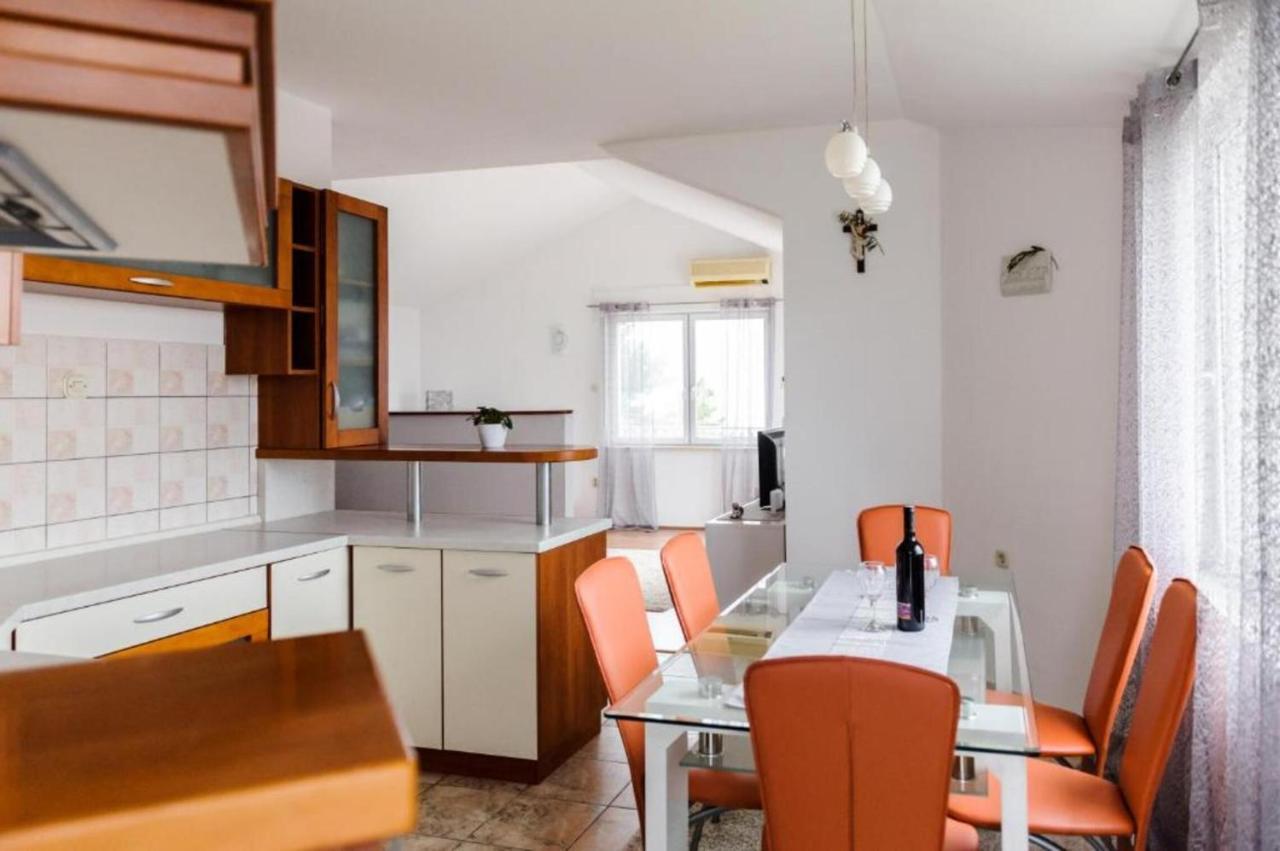Cartolina Di Mare Apartment Podstrana Exterior photo